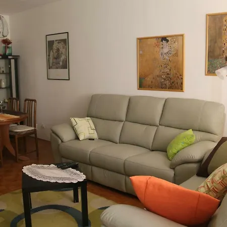 Stan Apartment